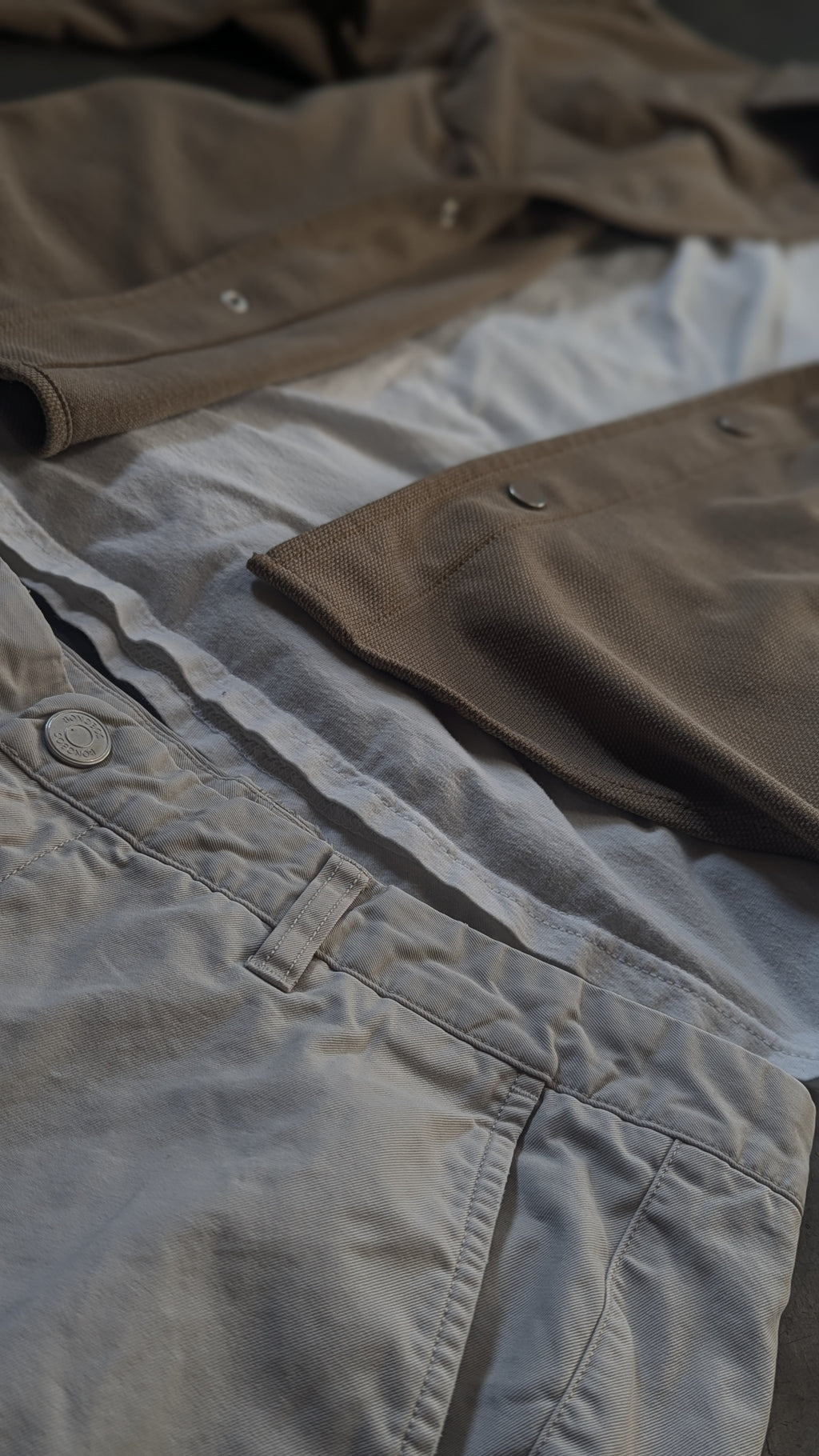 Bonobos Chinos W/ Zara Top + Undershirt